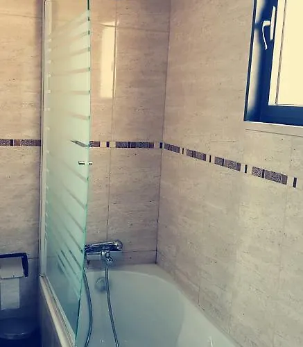 House Casa de hóspedes 3*